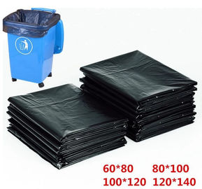 Materiał HDPE Płaskie Worki na śmieci nadające się do recyklingu Wytłaczana powierzchnia w kolorze czarnym